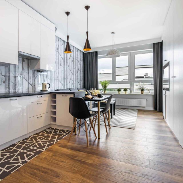 https://preferredconcretepolishing.com/wp-content/uploads/2018/09/gallery_projects_11-640x640.jpg